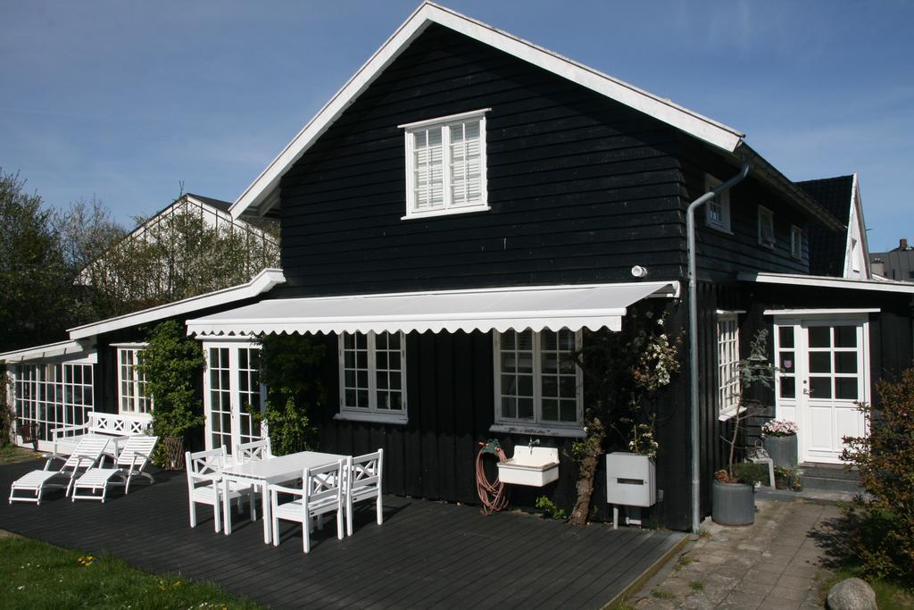 Villa Humlebaek B&B Bagian luar foto