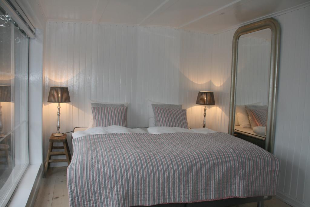 Villa Humlebaek B&B Bagian luar foto